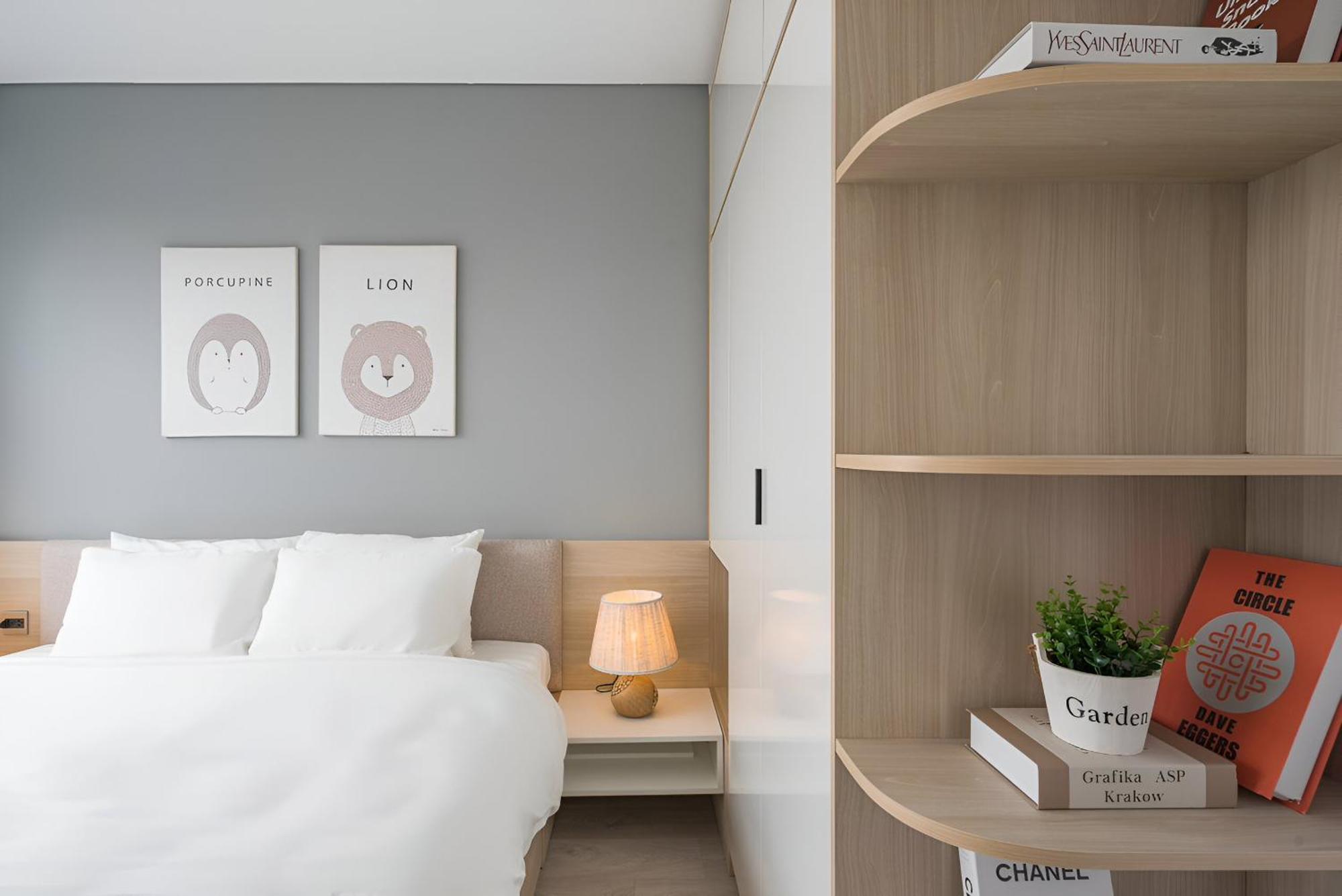 Qmp - Vinhomes D'capitale Apartment